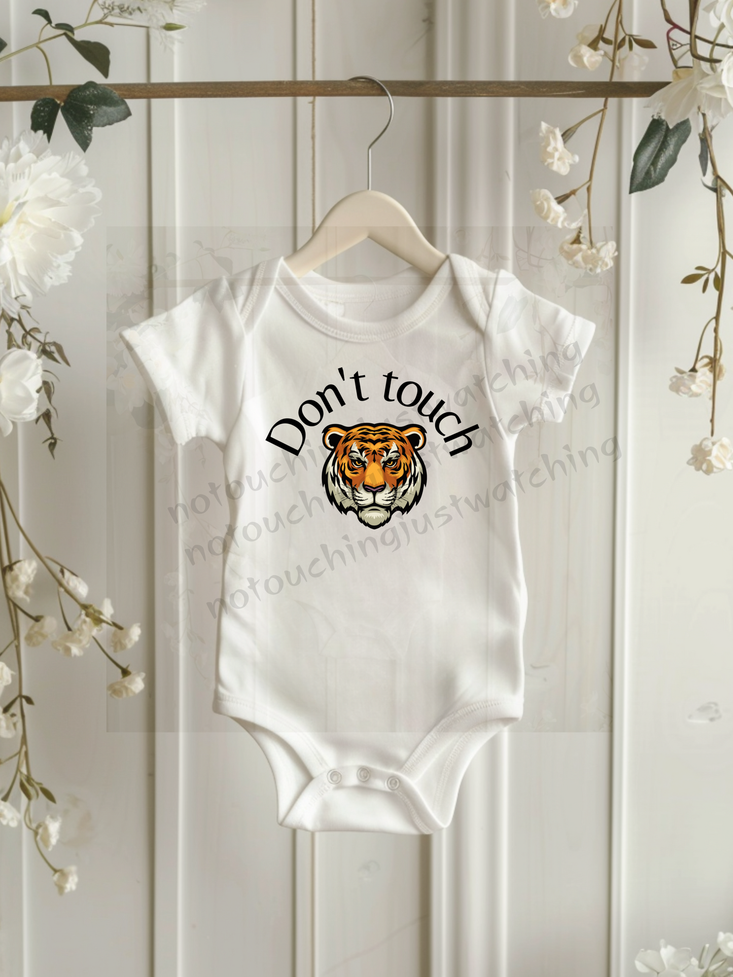 Baby BODYSUIT 100 % Cotton No touching just watching Variant 7